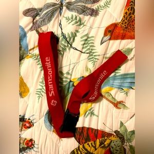 Samsonite luggage strap